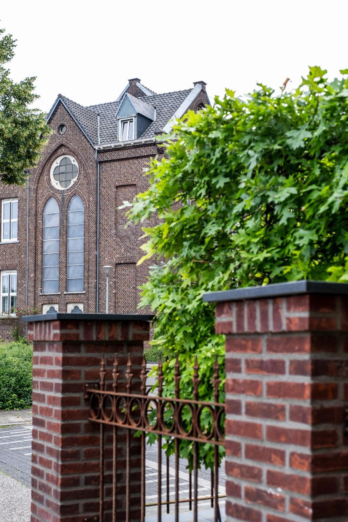 Bb Aan De Kapel Bed & Breakfast Roermond Exterior foto